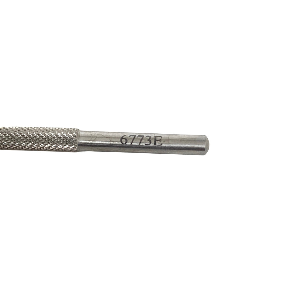 AMBLER REF 6773E Koch nucleus spatula 4 5/8'',slightly curved, 1.0mm wide duckbill-shaped tip, round handle