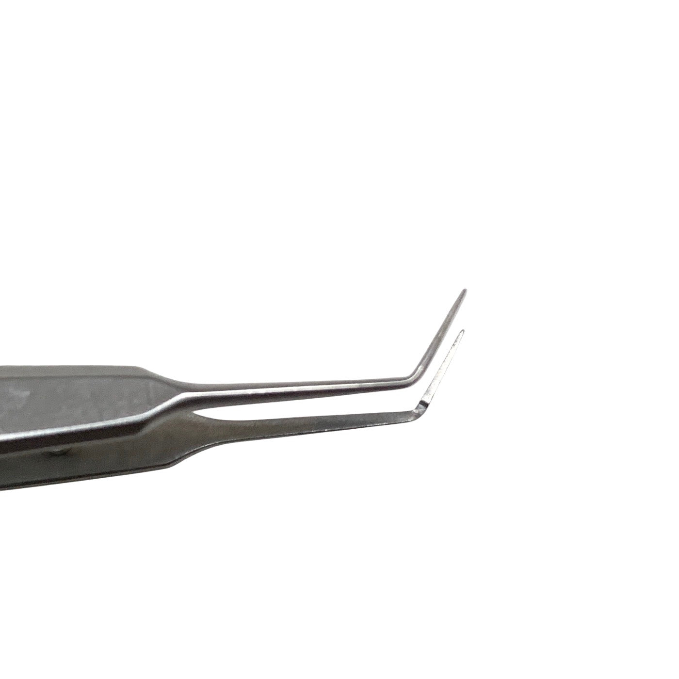 AMBLER REF 2445E McPherson tying forceps 3 3/8'',angled shafts, 4.0mm from bend to tip, 4.0mm tying platforms, narrow serrated flat handle