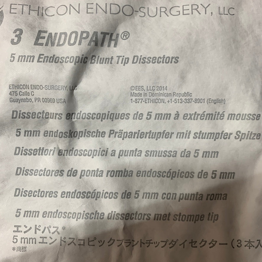 ETHICON ENDO-SURGERY BTD05 Endopath 5 mm Endoscopic Blunt Tip Dissectors 3 PCS 40.5 cm EXP 2024 02