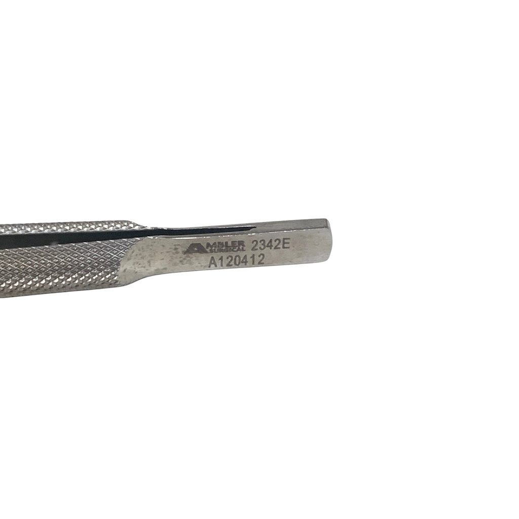 AMBLER REF 2342E Girard corneoscleral forceps 4 1/4'',left hand use, 0.3mm 1x2 teeth set at 90º, 6.0mm tying platforms, round handle