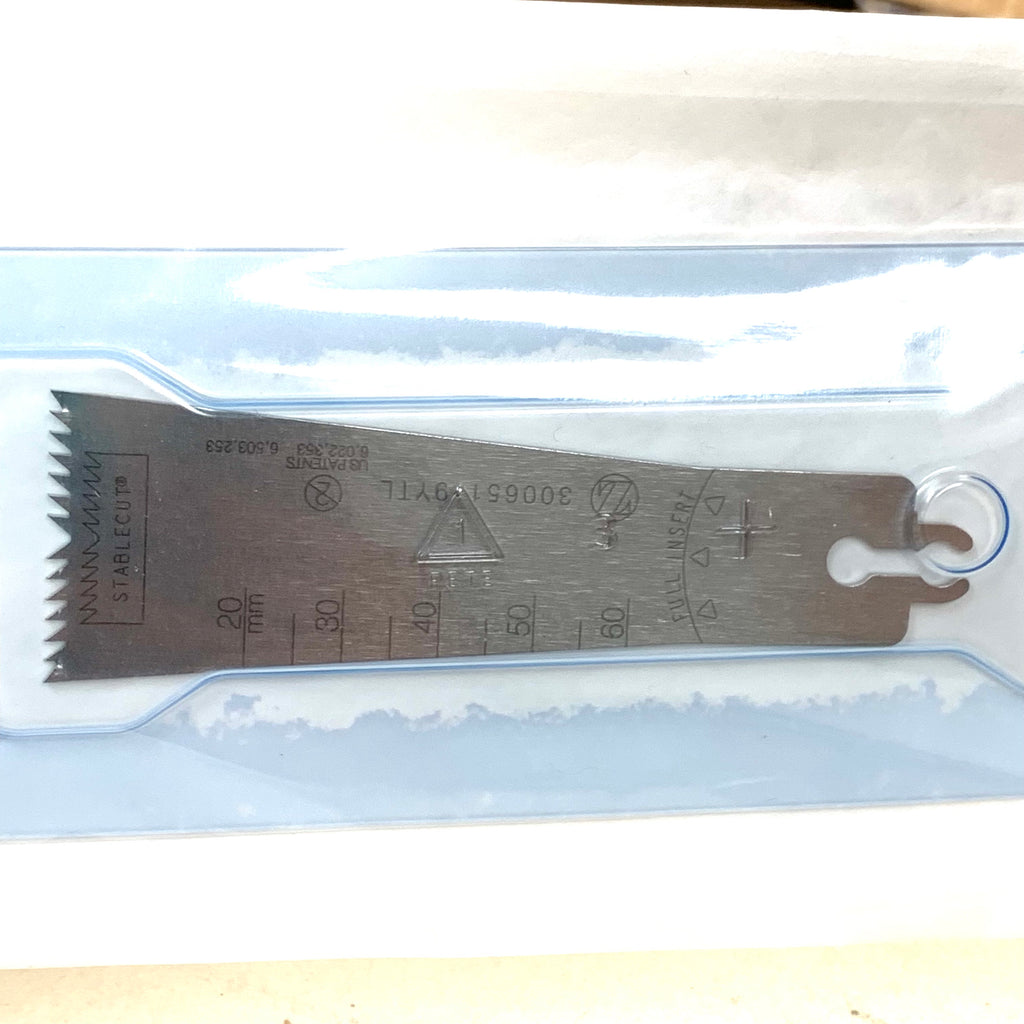 ZIMMER REF 300065119YTL Stablecut Oscillating Saw Blade 65mm L x 30mm W x 0.89/1.19mm Thick (Fits Stryker Power Systems), Exp.2029/07