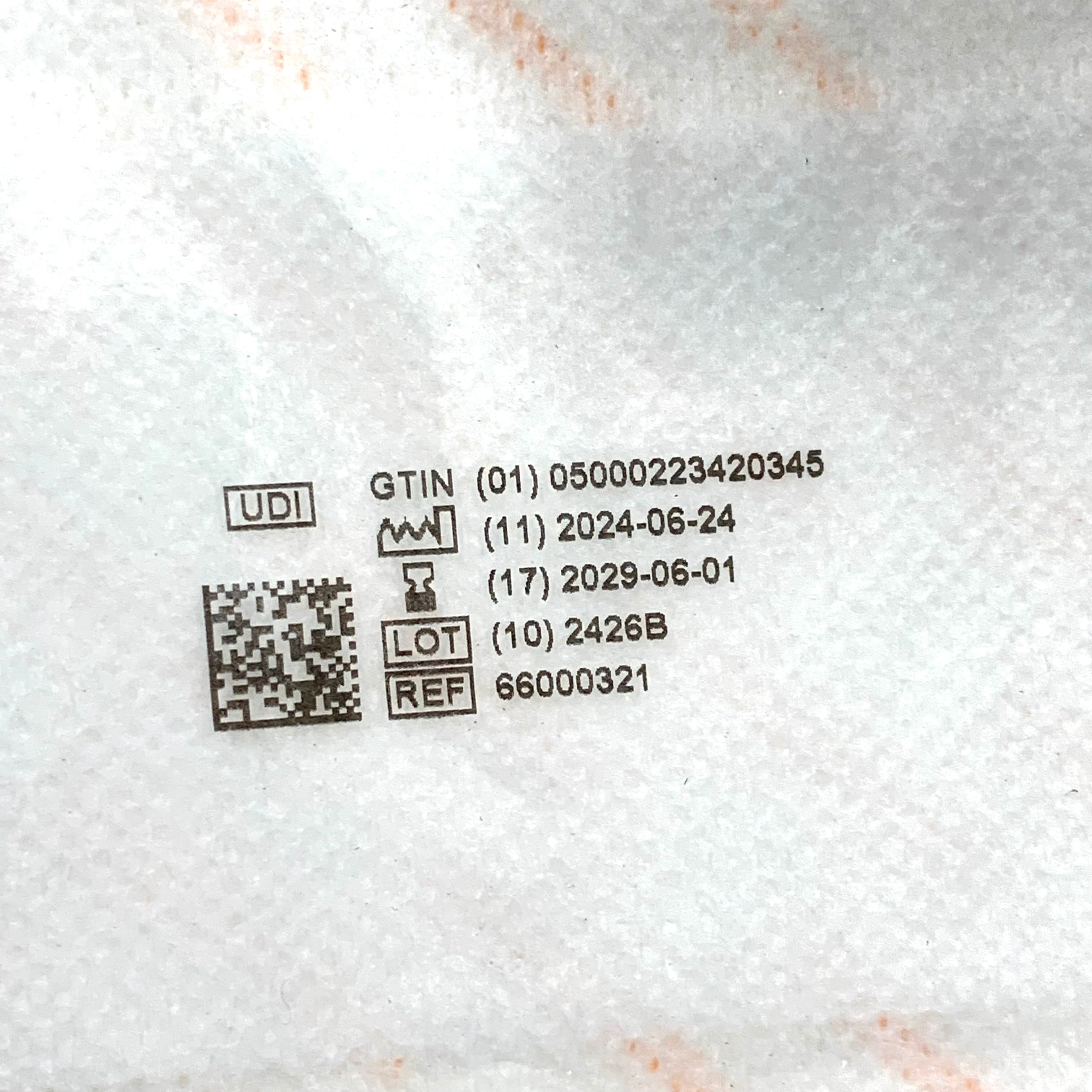 SMITH & NEPHEW REF 66000321 Primapore Non-Woven Adhesive Wound Dressing 30cm x 10cm (11-3/4 in. x 4 in), EXP.2029/06