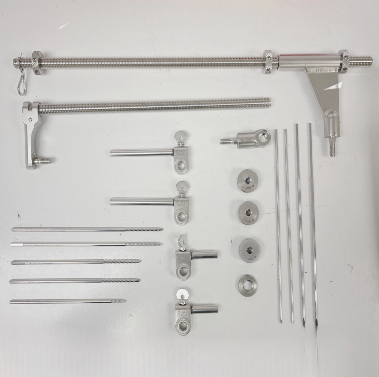 SYNTHES Large Distractor Set As Is