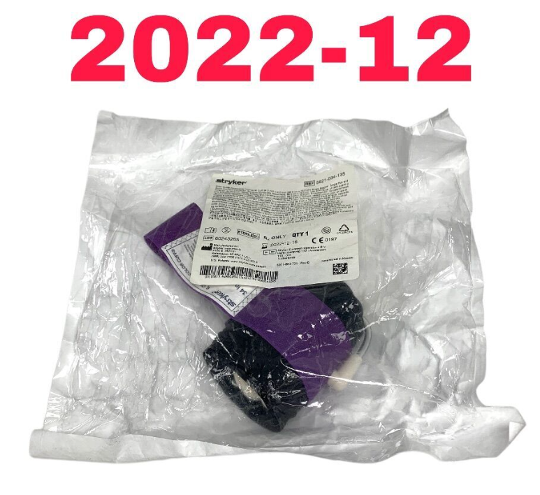 STRYKER  5921-034-135 Color Cuff Disposable Tourniquet Cuff 34.0 inch x 4.0 inch EXP 2022 12