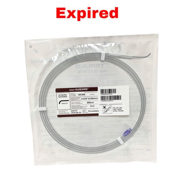TERUMO RF-GA35263A Glidewire Catheter Exchange Angled 0.035" x 260cm Exp.2025 06